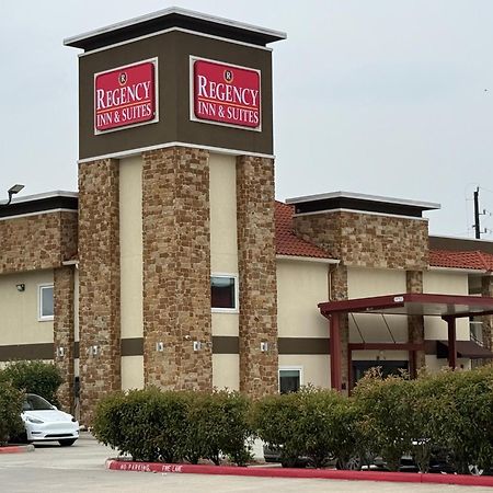 Regency Inn & Suites Humble Fm1960 - Iah Airport Ngoại thất bức ảnh