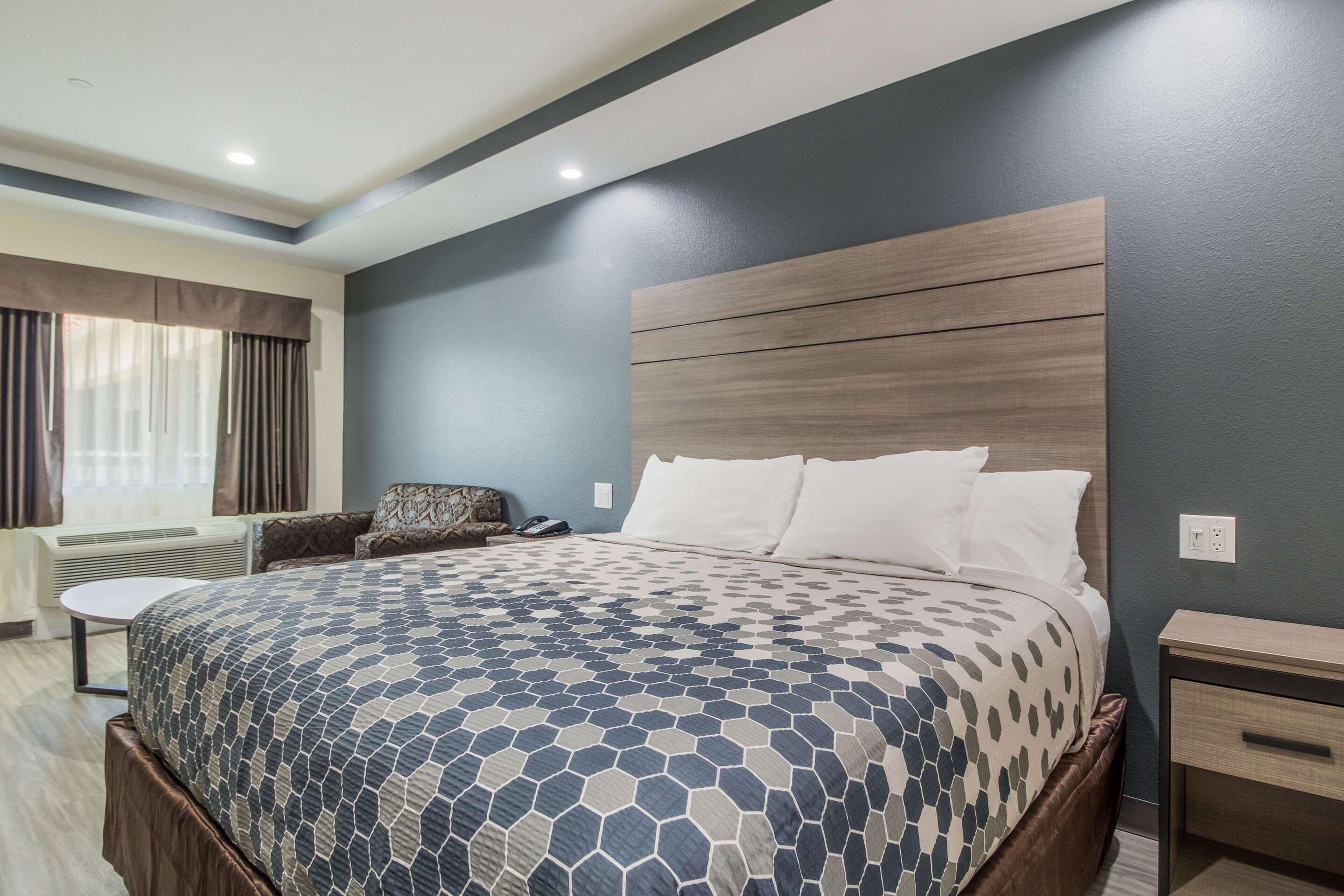 Regency Inn & Suites Humble Fm1960 - Iah Airport Ngoại thất bức ảnh