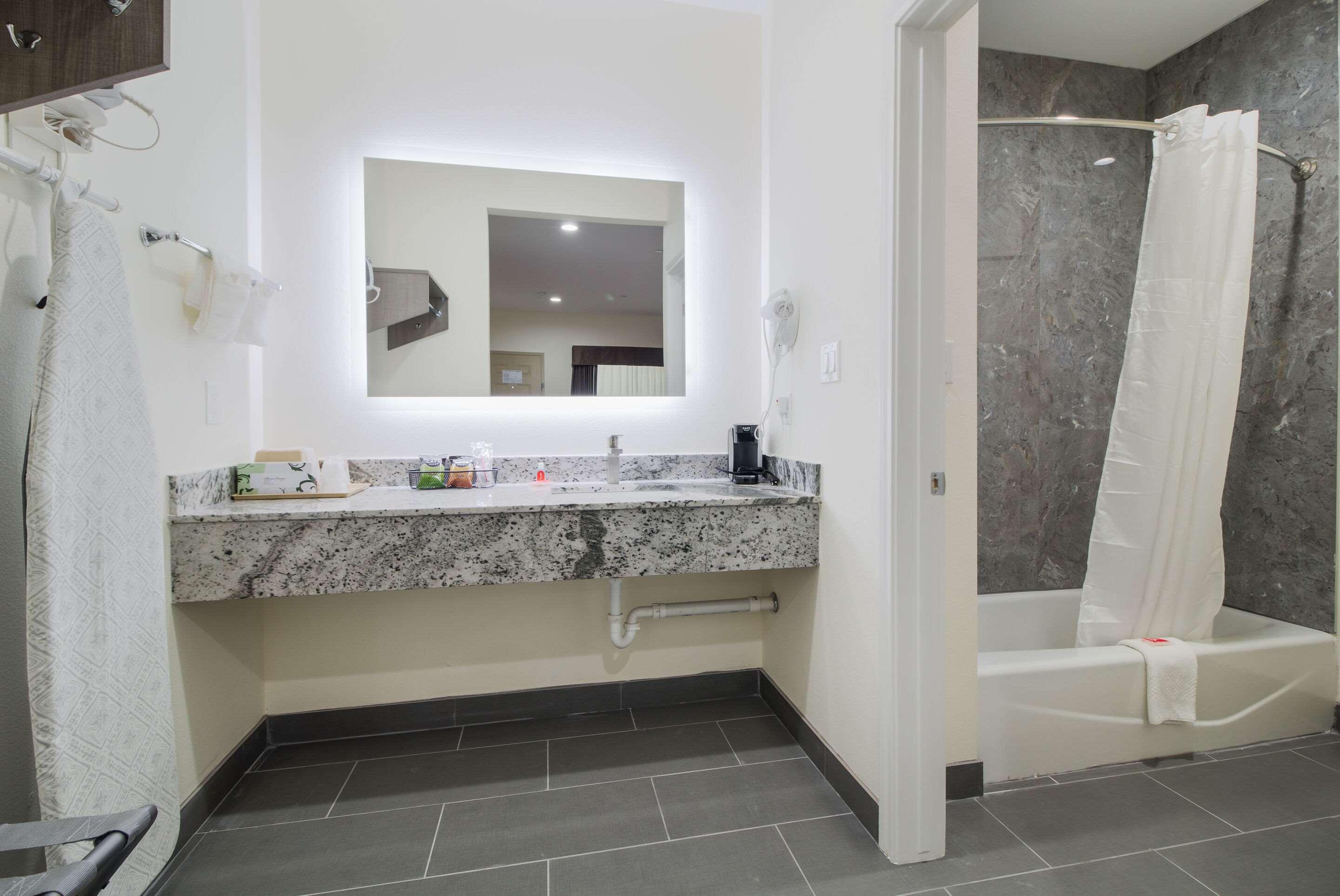 Regency Inn & Suites Humble Fm1960 - Iah Airport Ngoại thất bức ảnh