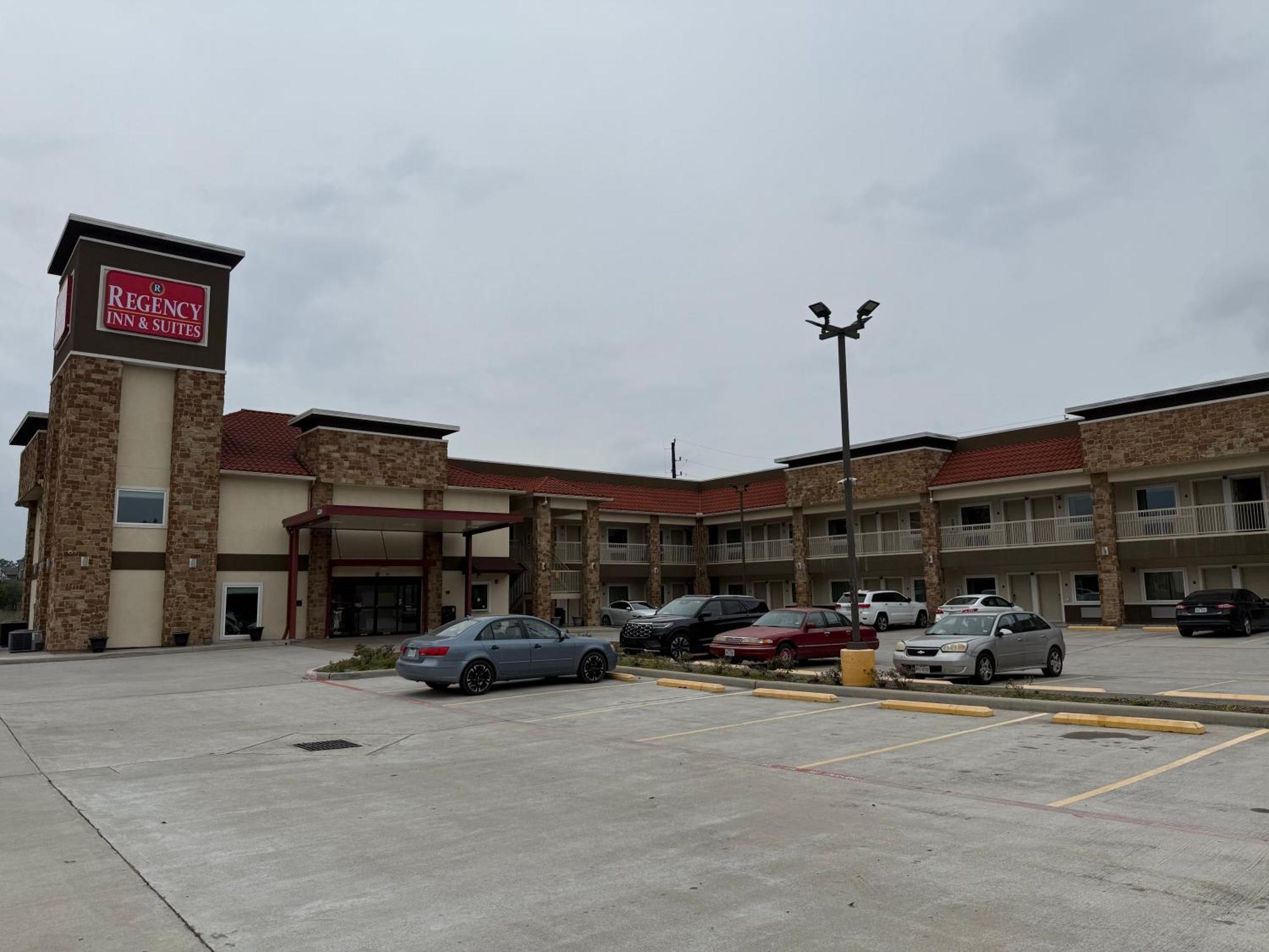 Regency Inn & Suites Humble Fm1960 - Iah Airport Ngoại thất bức ảnh